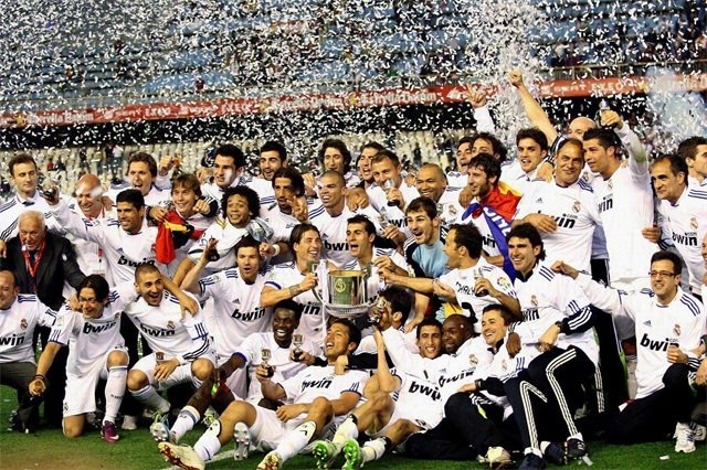 罗体：迪巴拉受伤停赛，佩莱格里尼迎来证明自己的机会（罗体：迪巴拉伤停，佩莱格里尼迎来自证实力良机）