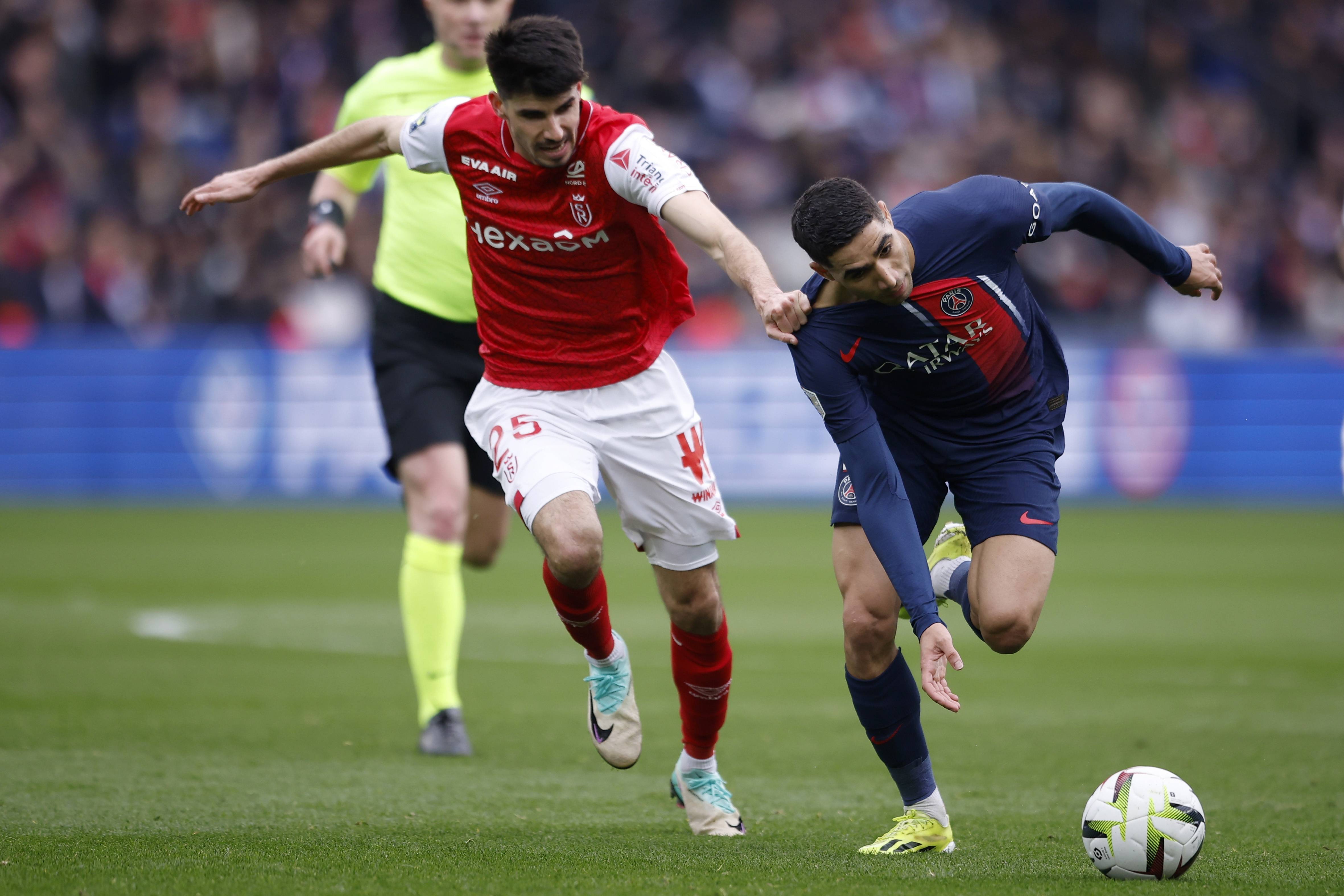 施洛特贝克：对阵顶级球队每个错误都会被惩罚，我们还需提升（施洛特贝克：面对强队容不得差错，我们还有提升空间）