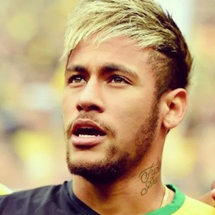 费耶诺德筹划将现有主场升级为下沉式球场，预计能容纳5.6万人（费耶诺德拟将现主场改造为下沉式球场，预计可容纳约5.6万人）