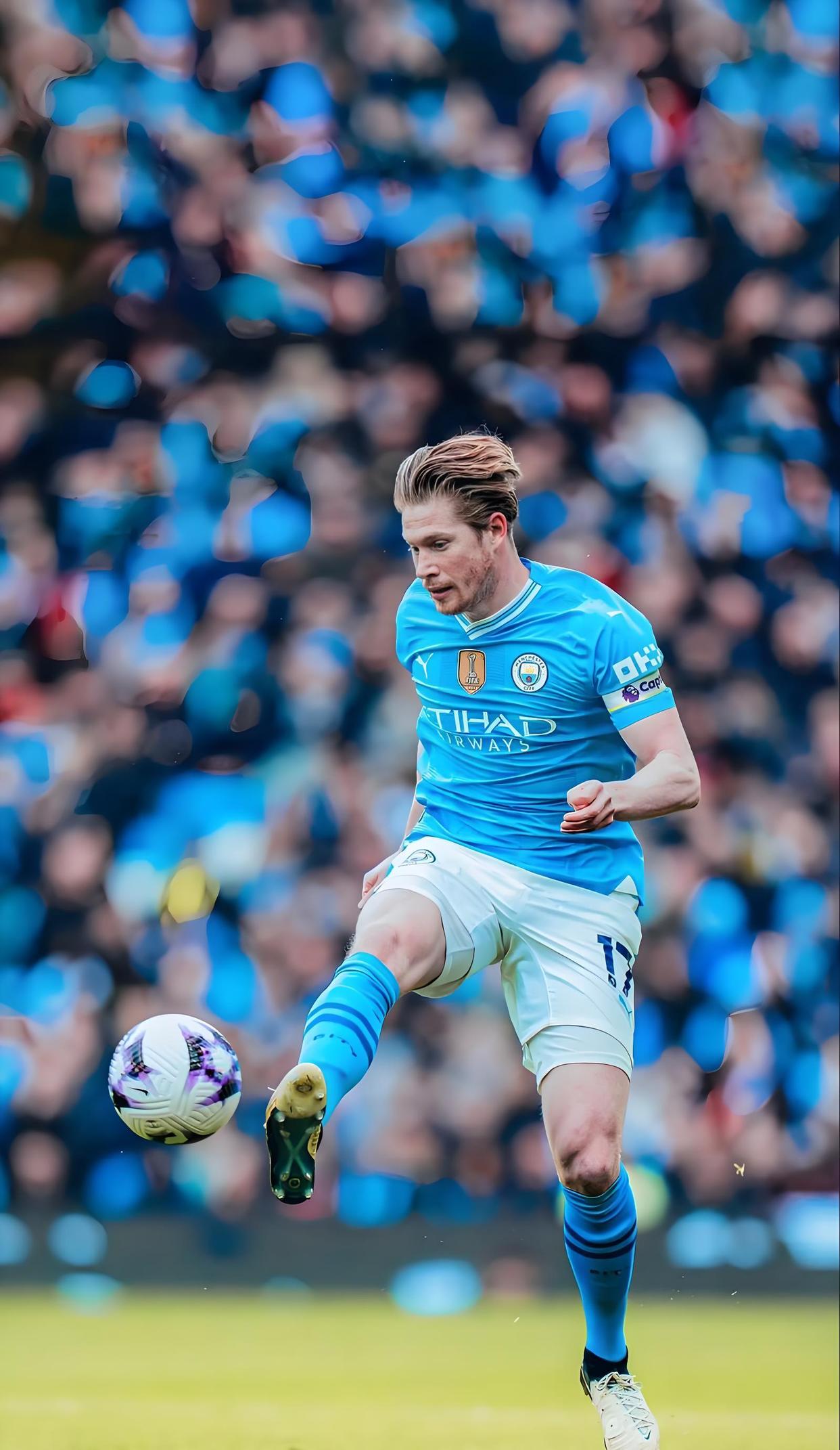 法媒：巴黎要求球员降低工资增加绩效部分，登贝莱续约恐遇阻（法媒称巴黎拟下调基本薪资、加大奖金考核力度，登贝莱续约恐生变）