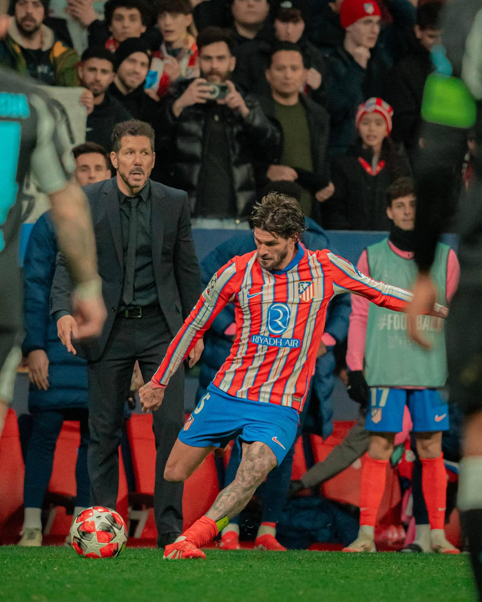 卡斯尔：上次打湖人我们只输了个位数，但让他们罚了太多球