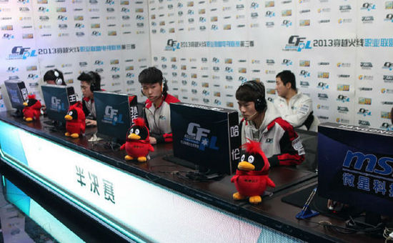 应专注于技 应专注于技